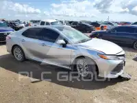 2018 Toyota CAMRY фото