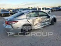 2018 Toyota CAMRY фото