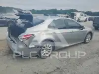 2018 Toyota CAMRY фото