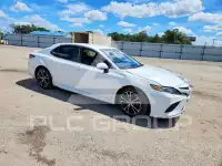 2018 Toyota CAMRY фото
