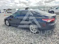 2018 Toyota CAMRY фото