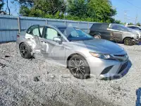 2018 Toyota CAMRY фото