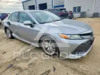 2018 Toyota CAMRY фото