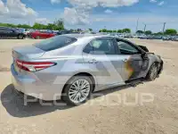 2018 Toyota CAMRY фото