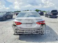 2018 Toyota CAMRY фото