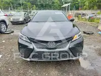 2018 Toyota CAMRY фото