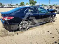 2018 Toyota CAMRY фото