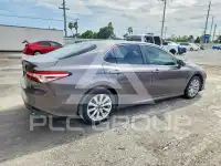 2018 Toyota CAMRY фото