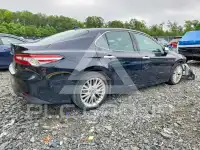 2018 Toyota CAMRY фото