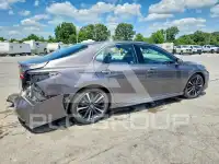 2018 Toyota CAMRY фото