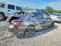 2018 Toyota CAMRY фото