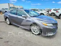 2018 Toyota CAMRY фото
