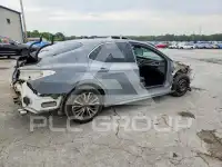 2018 Toyota CAMRY фото