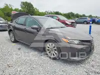 2018 Toyota CAMRY фото