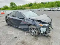 2018 Toyota CAMRY фото