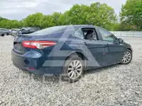 2018 Toyota CAMRY фото