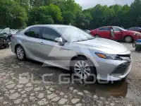 2018 Toyota CAMRY фото