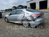 2018 Toyota CAMRY фото