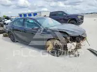 2018 Toyota CAMRY фото