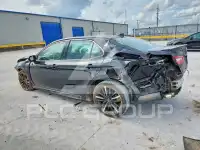 2018 Toyota CAMRY фото