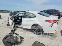 2018 Toyota CAMRY фото