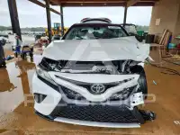 2018 Toyota CAMRY фото