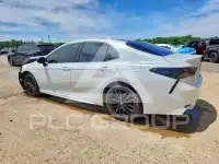 2018 Toyota CAMRY фото