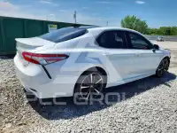 2018 Toyota CAMRY фото