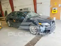 2018 Toyota CAMRY фото