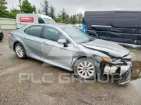 2018 Toyota CAMRY фото