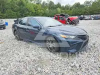 2018 Toyota CAMRY фото