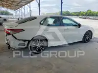 2018 Toyota CAMRY фото