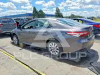 2018 Toyota CAMRY фото
