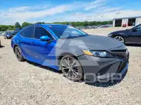 2018 Toyota CAMRY фото