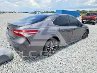2018 Toyota CAMRY фото