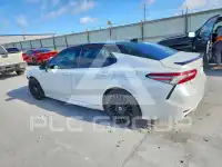 2018 Toyota CAMRY фото