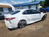2018 Toyota CAMRY фото