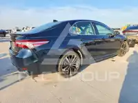 2018 Toyota CAMRY фото