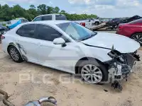 2018 Toyota CAMRY фото