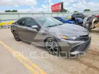 2018 Toyota CAMRY фото