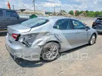 2018 Toyota CAMRY фото