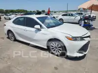 2018 Toyota CAMRY фото