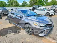 2018 Toyota CAMRY фото