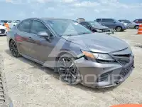 2018 Toyota CAMRY фото