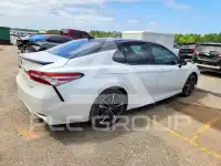 2018 Toyota CAMRY фото