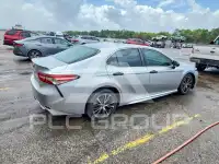 2018 Toyota CAMRY фото