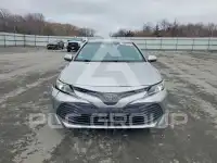 2018 Toyota CAMRY фото