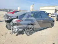 2018 Toyota CAMRY фото
