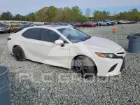 2018 Toyota CAMRY фото