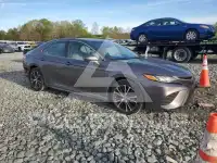 2018 Toyota CAMRY фото
